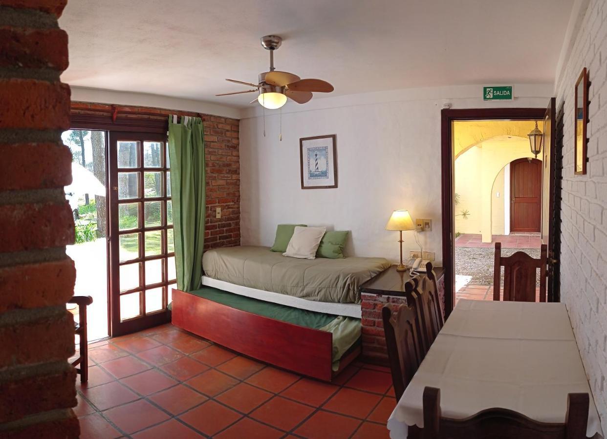 Pino Dorado Aparthotel Manantiales ภายนอก รูปภาพ