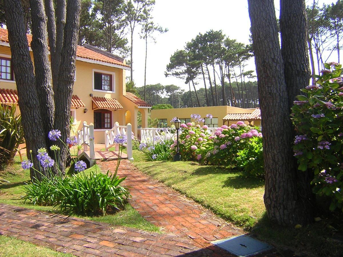 Pino Dorado Aparthotel Manantiales ภายนอก รูปภาพ