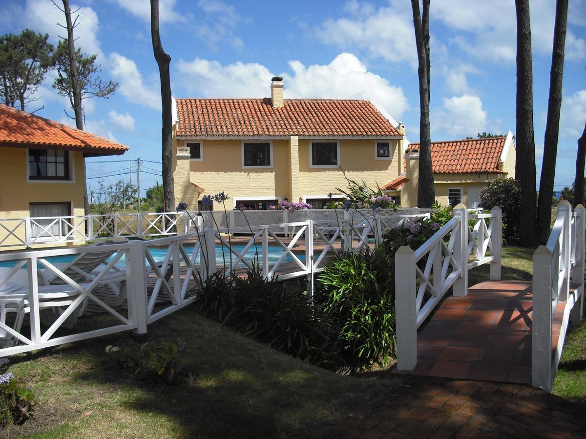 Pino Dorado Aparthotel Manantiales ภายนอก รูปภาพ